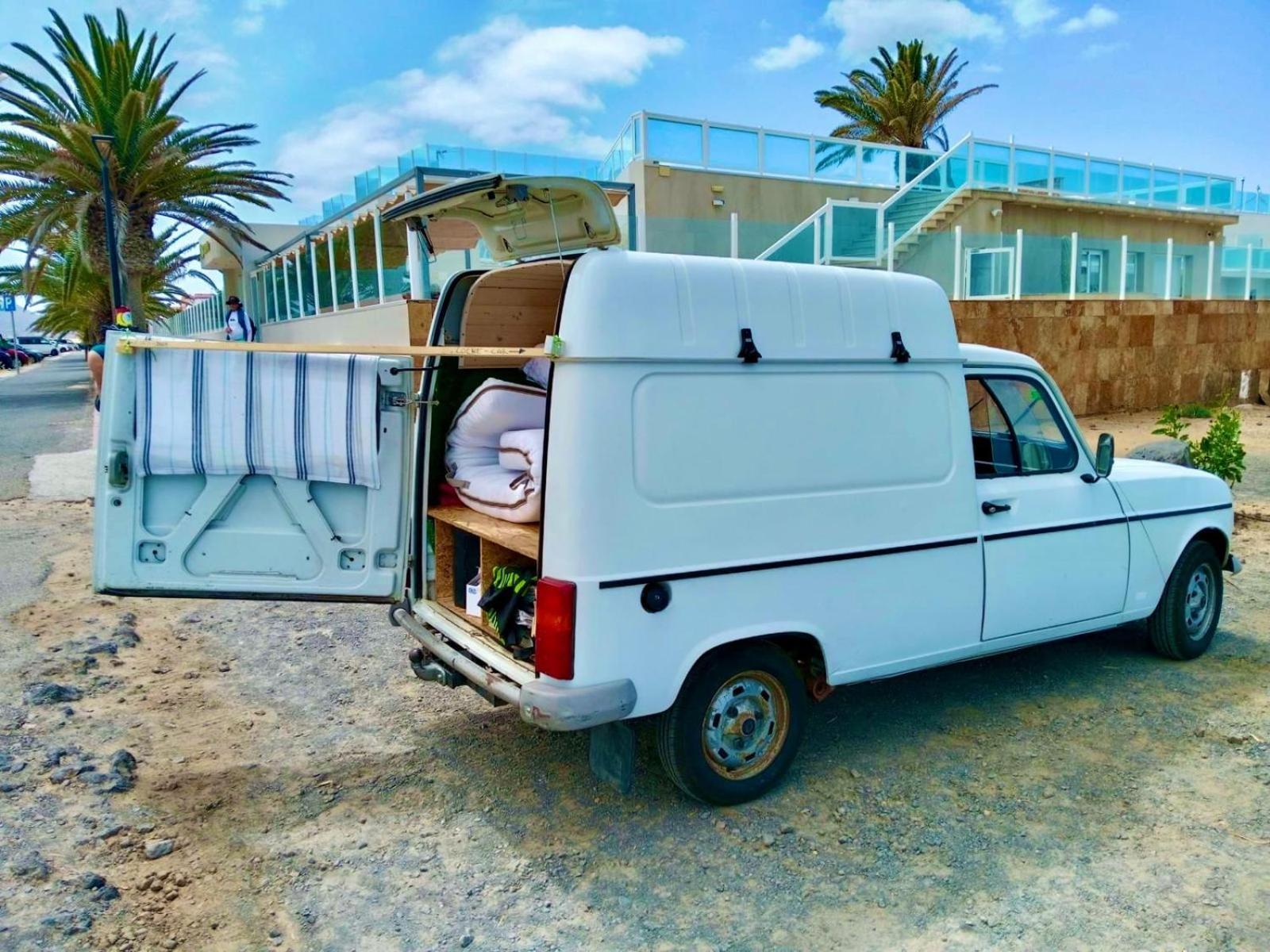 Vamos A La Playa De Fuerteventura *